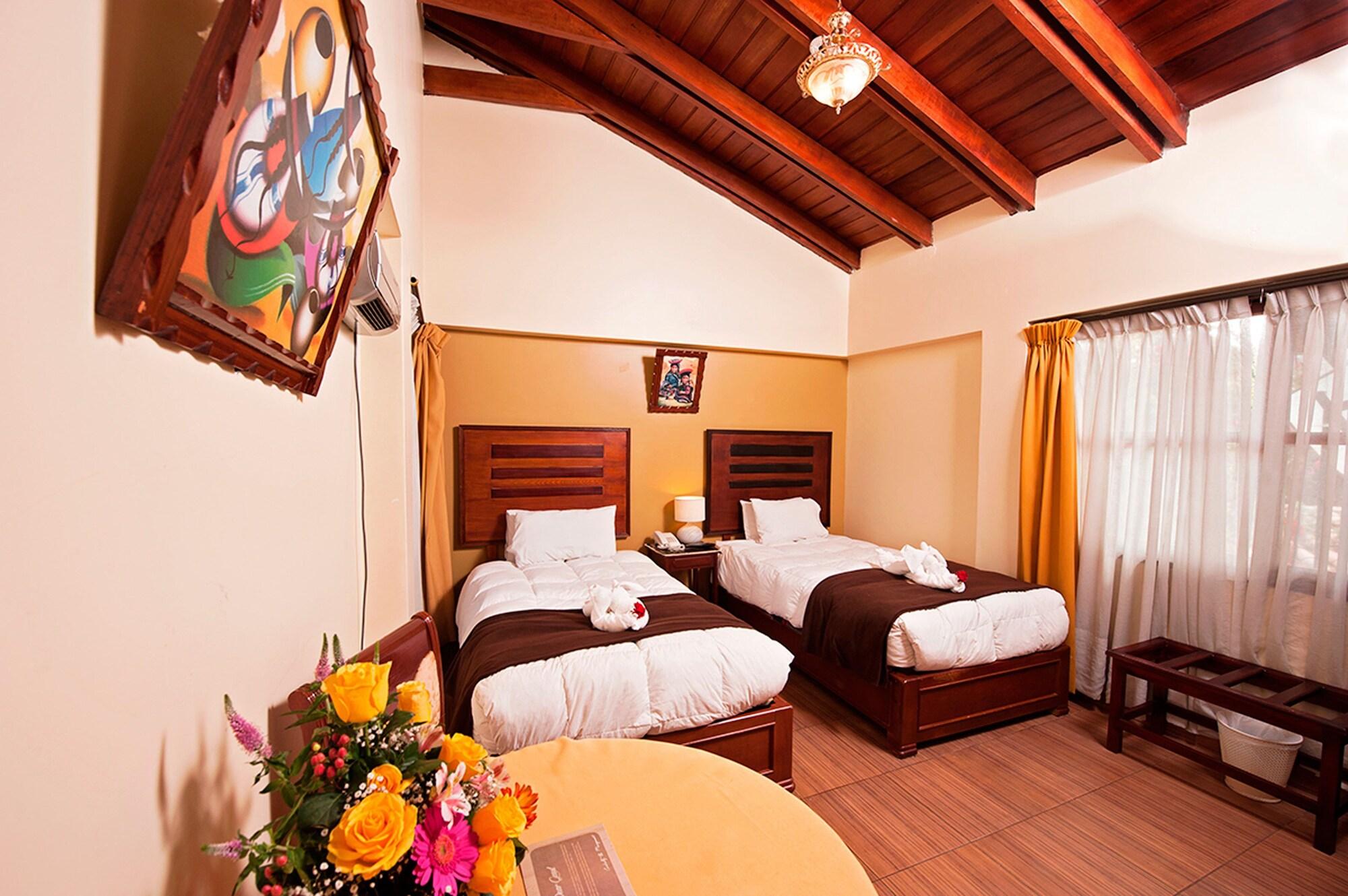 Hotel Mabey Urubamba Buitenkant foto
