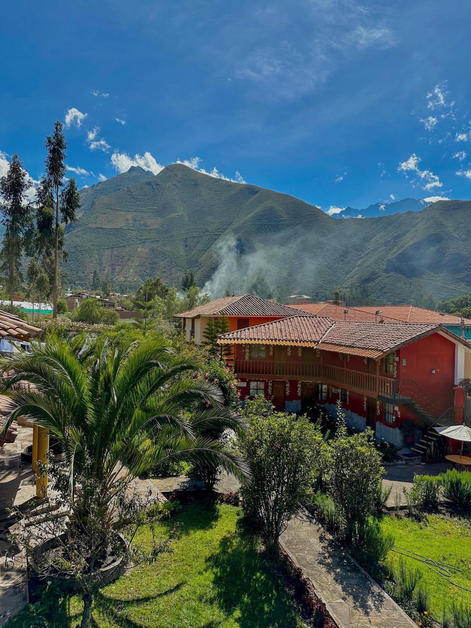 Hotel Mabey Urubamba Buitenkant foto