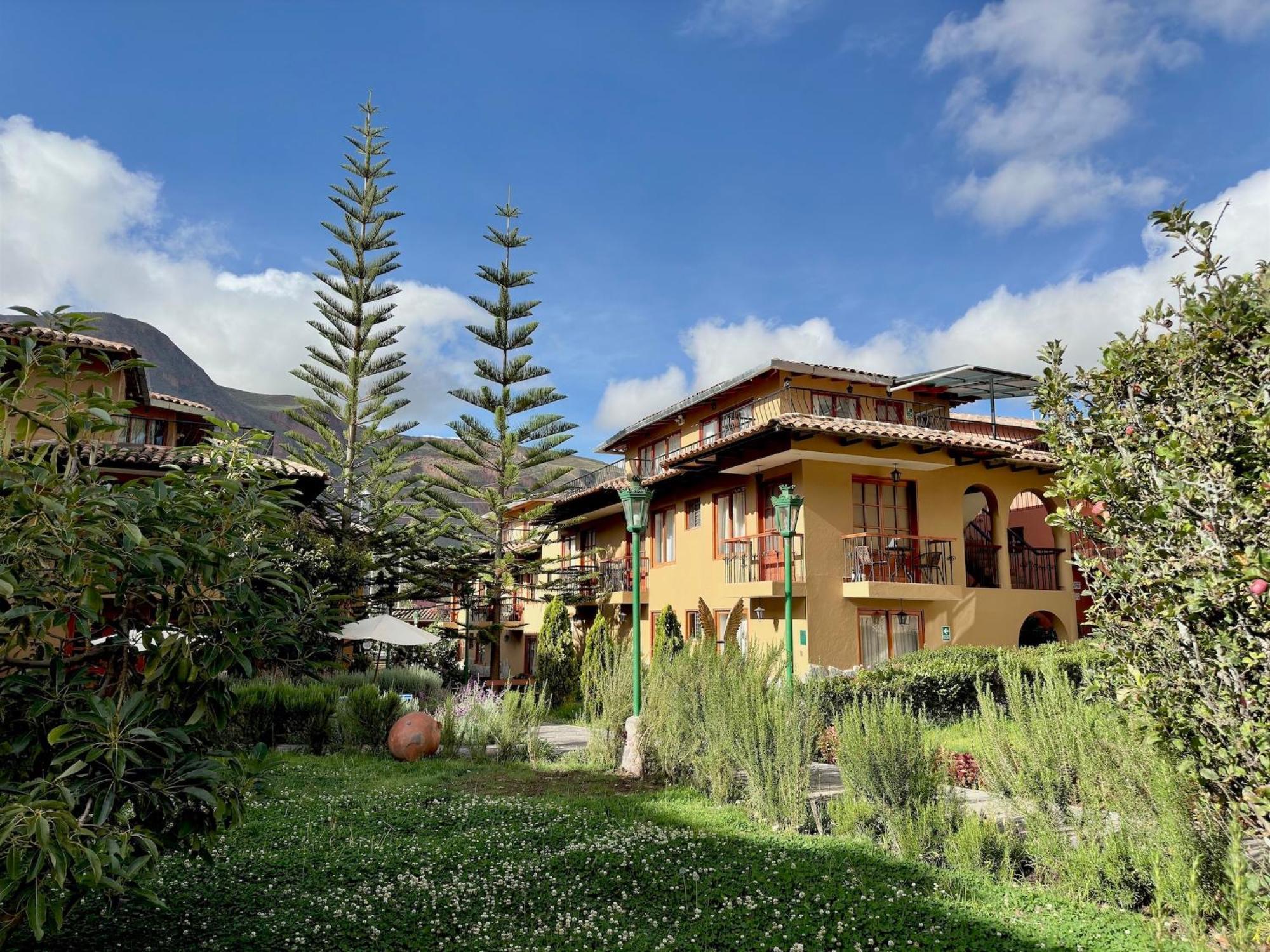 Hotel Mabey Urubamba Buitenkant foto
